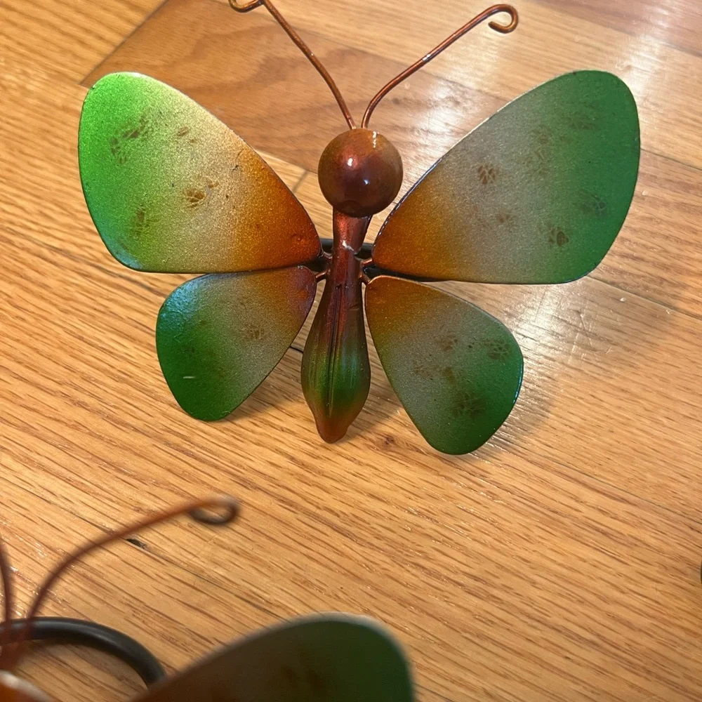 4 Metal Butterfly napkin rings